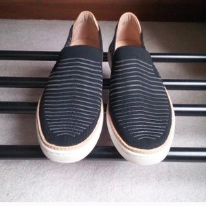 NWOT Sammy Breeze Slip on